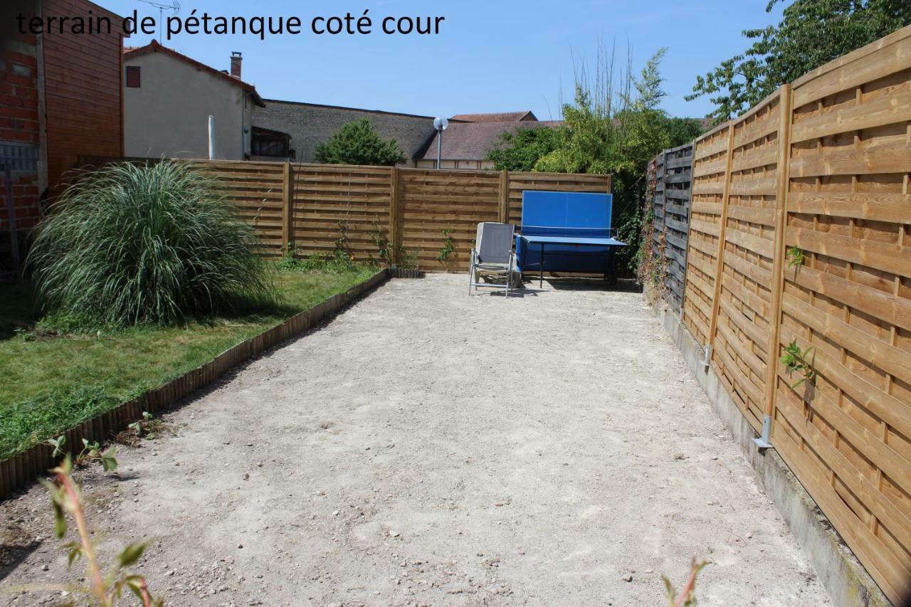 Hotel Le Dervois Montier-en-Der Eksteriør billede