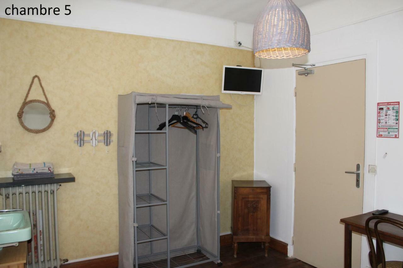 Hotel Le Dervois Montier-en-Der Eksteriør billede